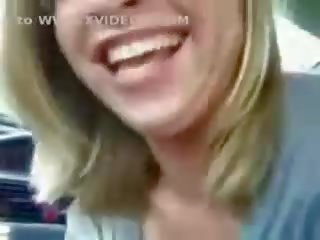 Americana aficionado niñas dando oral sexo vídeo a su novio en h